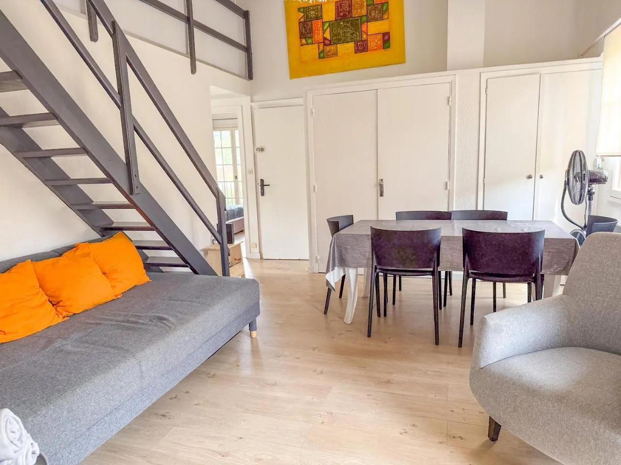 Appartement Pour 6 Personnes , Plage De Saint Clair Le Lavandou Francie